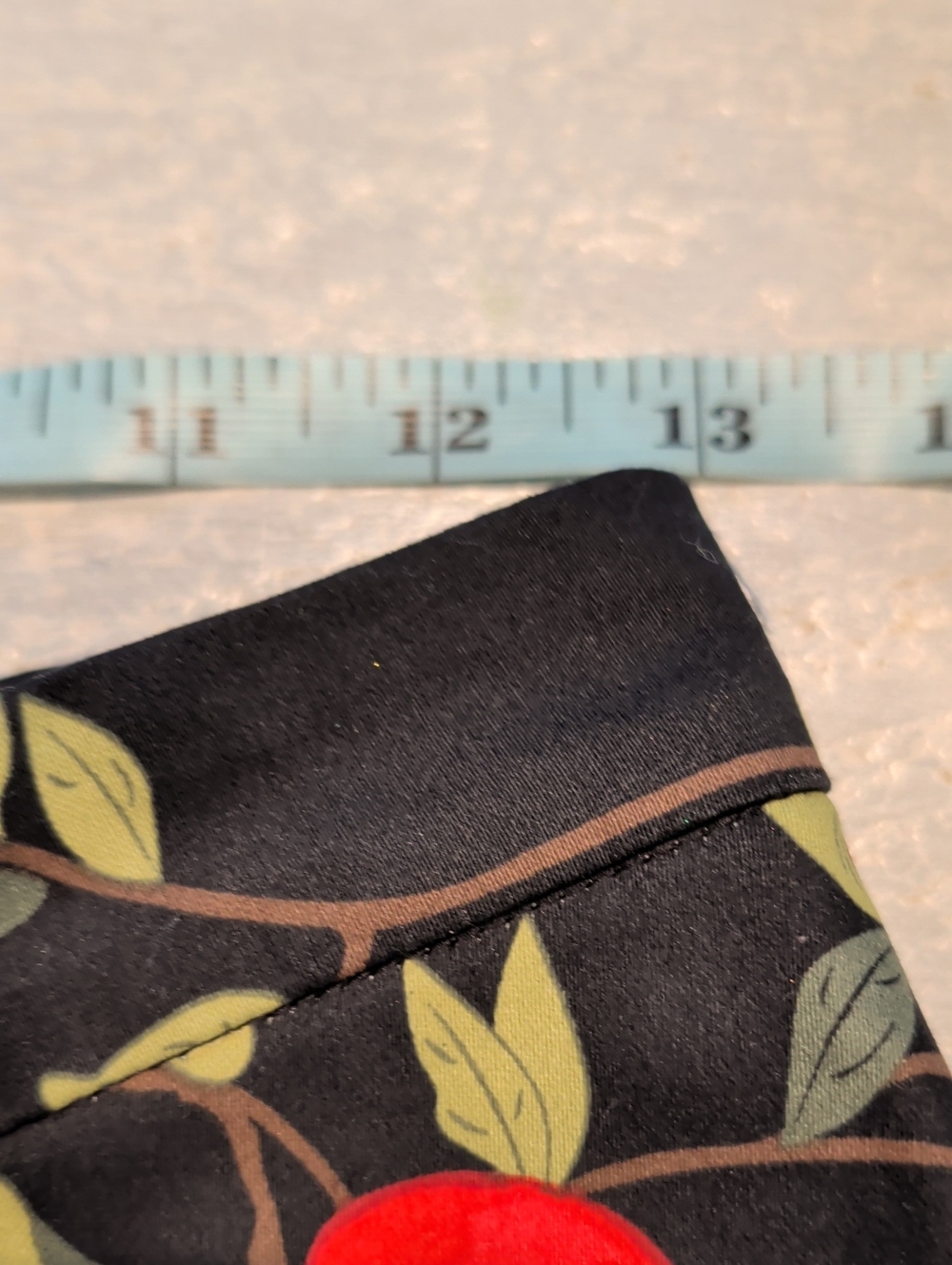 Collectif Poison Apple Skirt - Picture 4 of 4